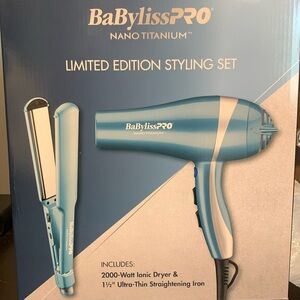 Babylisspro nano titanium 1 1/2” flat iron/blowdryer set